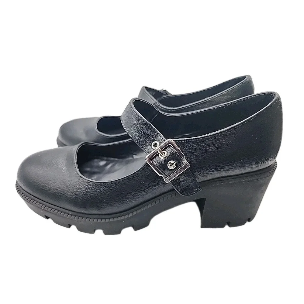 DV Dolce Vita Nebula Platform Lug Sole Mary Jane Pumps Women's Size 8